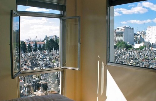 Recoleta Condo | What a View! Great Location, Wi-Fi, 2 Blocks to Subway