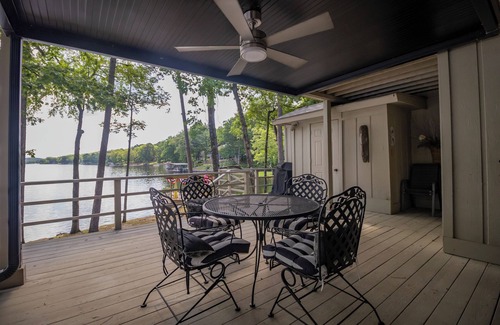Hot Springs Village House | What-A-View HSV - Serene Lakeside Town Home