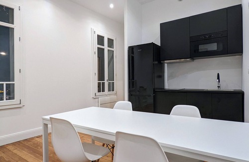 Cauderan House | What if we slept in a lovely detached house in Bordeaux?