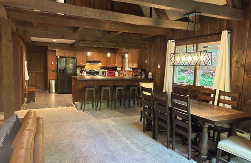 Jefferson Township House | Wheel House-Secluded Chalet Close to Ohiopyle in Heart of Laurel Highlands