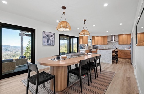 Glen Ellen Villa | When in Glen | Sonoma | Panoramic Views | 3bed/3bath
