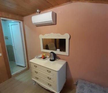 Chugureti House | When in Tbilisi