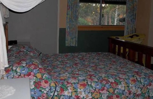 Mount Barker Other | Where The Gum Trees are Dog friendly but no children under eight.