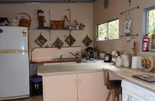 Mount Barker Other | Where The Gum Trees are Dog friendly but no children under eight.