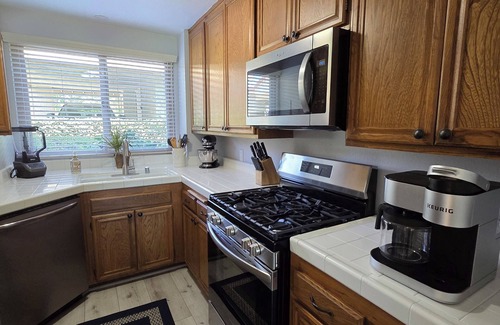 Callender House | Where value and excellence in traveling meet. Come check us out!