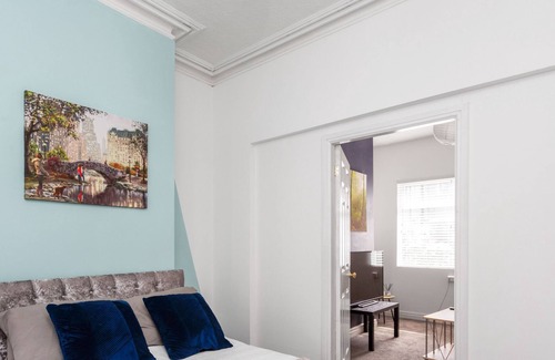 Barrow-in-Furness Apartment | WhereTostay Entire 3bed House