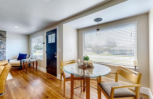 Oak Harbor House | Whidbey Way Beach House