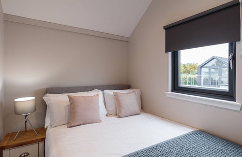 Huxley Apartment | Whimbrel - Marina that sleeps2 guests in 1 bedroom