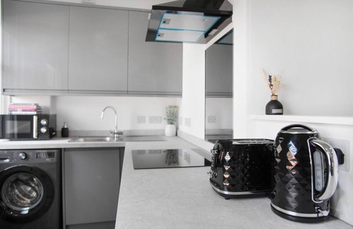 Pontrilas Apartment | WhiskAwayStays Field House Apartment 2