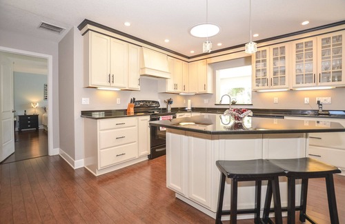 Costa Blanca House | "Whispering Palms"- Beach-Side Pool Home - 4BR/2.5BA