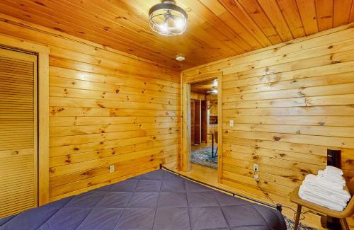 Barton House | Whispering Pines Retreat
