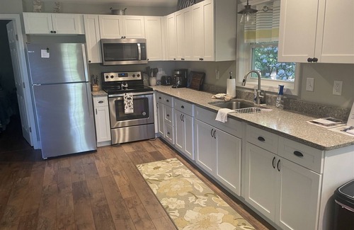 Hendersonville House | Whispering Trees Loft