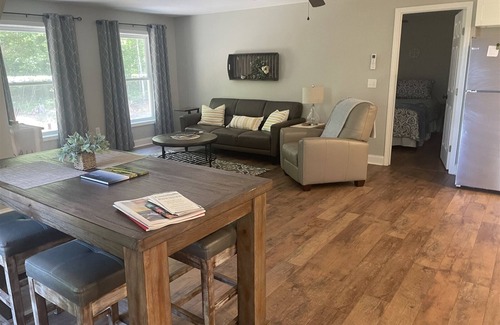 Hendersonville House | Whispering Trees Loft