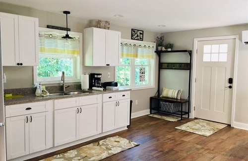 Hendersonville House | Whispering Trees Loft