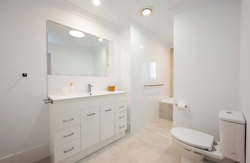 Woolgoolga House | Whispering Waves @ Woopi