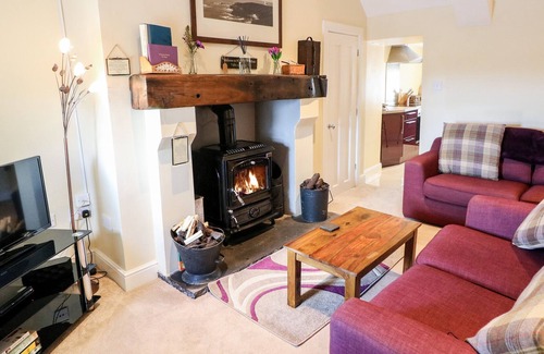 Carndonagh Cottage | WHISPERING WILLOWS - THE THATCH in Carndonagh, County Donegal