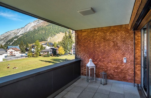 Andermatt Apartment | White Apartment, up to 8 guests, 50 meters from the ski cabin