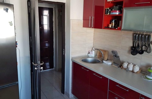 Sector 6 House | White Apartment With 2 Rooms And Parking Place
