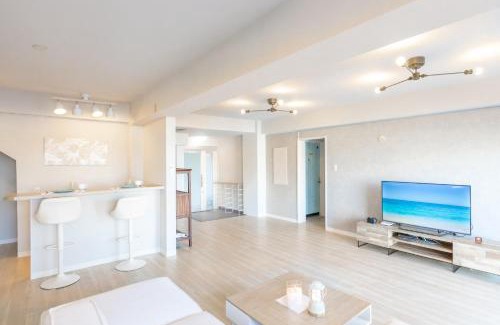 Tsubaki Onsen House | white beach house - Vacation STAY 29009v