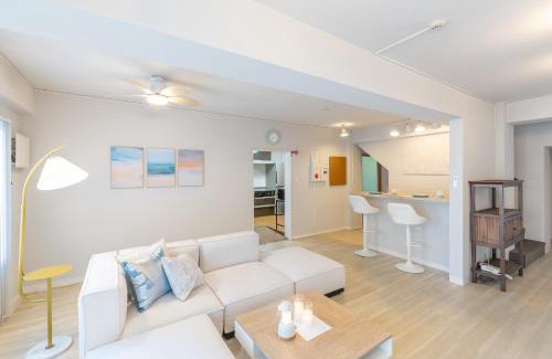 Tsubaki Onsen House | white beach house - Vacation STAY 29009v