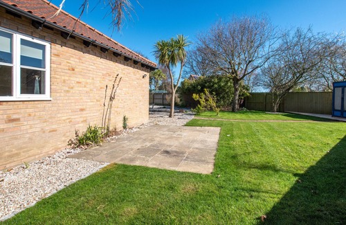 Westleton House | White Clouds - Three Bedroom House, Sleeps 4