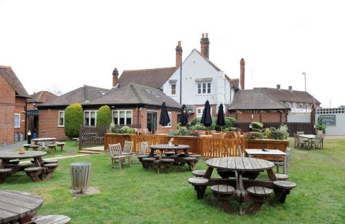Chalfont St Giles Hotel | White Hart by Chef & Brewer Collection