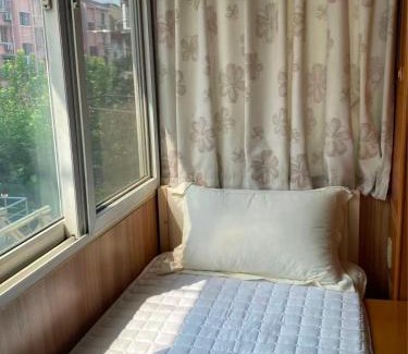 Wujiaochang Apartment | White House in Shanghai close to the PuD'ong and Hong Qiao airport