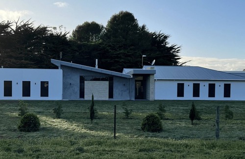 Lacepede House | White Hut On Golflinks