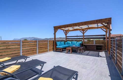 Drapanias Villa | White Lilium Villa