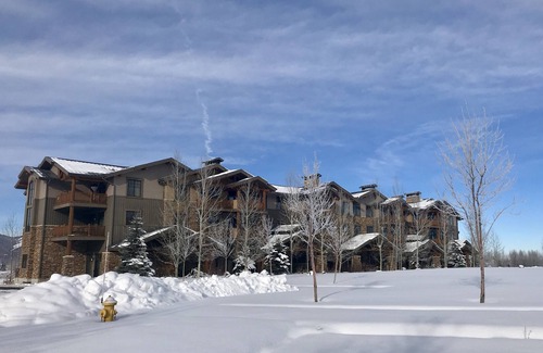 Victor Condo | White Pine 3BR/2BA Condo in Teton Springs Resort with Incredible Mountain Views
