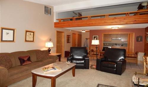 Teton Village Apartment | White Ridge A3