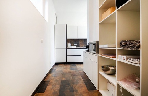Perugia House | White Rose - 5 minutes from the Center with Garden and Private Parking