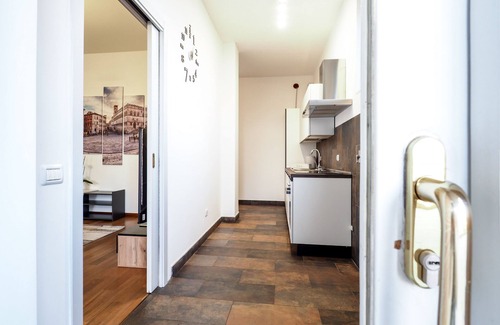 Perugia House | White Rose - 5 minutes from the Center with Garden and Private Parking