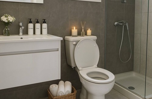 Agios Tychon Apartment | White Sea View Limassol - Your apartment near the Limassol's beach