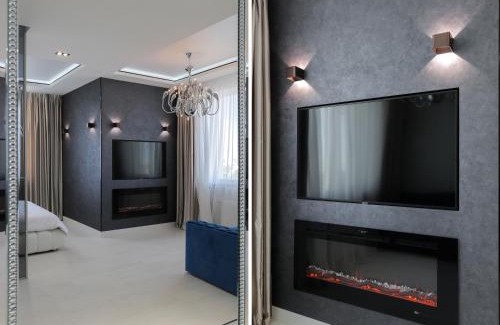 Shevchenkivs'kyi District Apartment | White Tiger Apartment in Smart Plaza