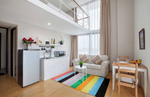 Cipete Selatan Hotel | White Tree Residence