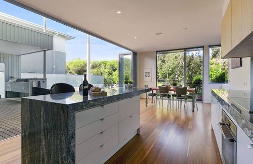 Yaroomba House | Whitehaven Wonder for Family and Pets