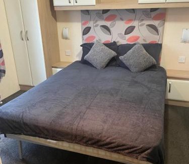 St George Resort | Whitehouse Leisure Park N&V Caravan Hire