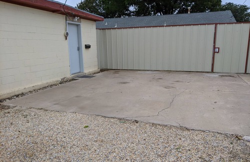 Hobbs Apartment | Whitestone Hideaway - Hobbs NM
