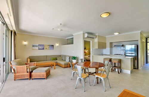 Hamilton Island Apartment | Whitsunday Apartment East 1305