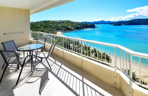 Hamilton Island Apartment | Whitsunday Apartment East 1305