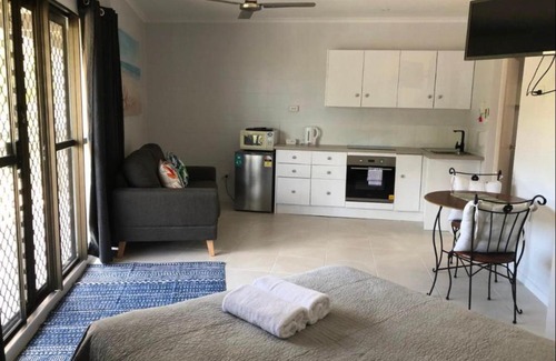 Cannonvale Apartment | Whitsunday Waterfront Unit 15