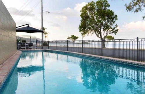 Cannonvale Apartment | Whitsunday Waterfront Unit 15