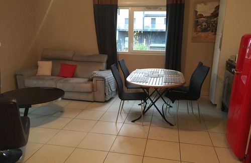 Vidailhan Apartment | Whole apartment 4 persons- parking - balcony - wifi gatuite- BALMA Vidalhian