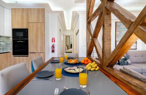 Alfama Apartment | WHome | Great Location & Large Family Apartment w/Patio