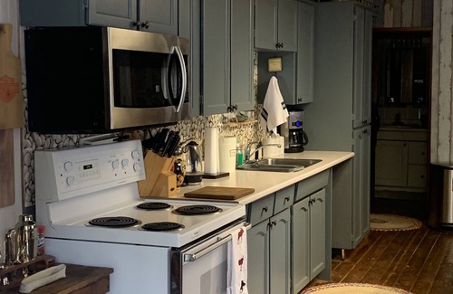 Okanagan-Similkameen Cabin | Why limit happy hour to one in Tulameen Paradise