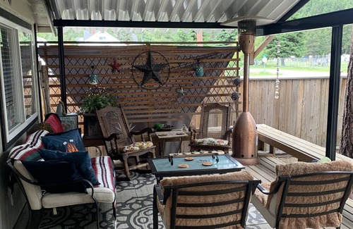 Okanagan-Similkameen Cabin | Why limit happy hour to one in Tulameen Paradise