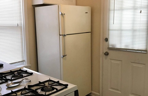 Butler Apartment | Why stay in a hotel when you can stay in a beautifully furnished apartment?