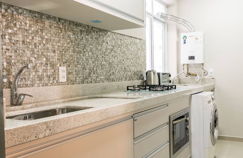 Centro Apartment | WI-FI 200MB | 200m from Beiramar Shopping #CA06