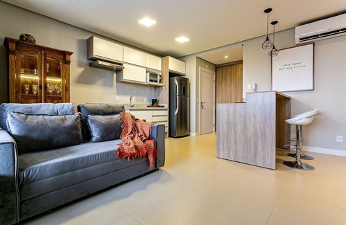Centro Apartment | WI-FI 200MB | Foodhall | 450m from Shopping #CA25